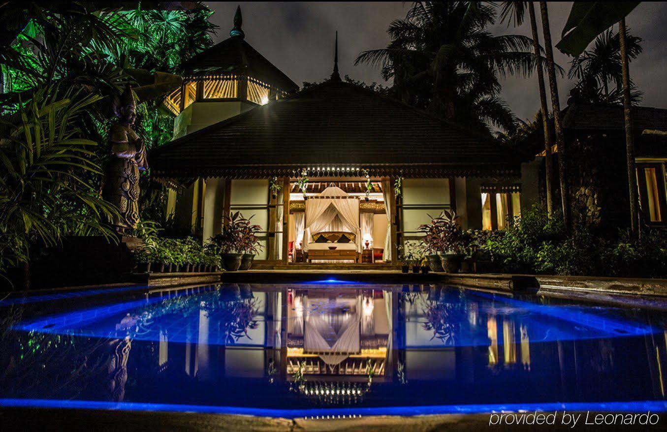 Kandawgyi Palace Hotel Yangon Bagian luar foto